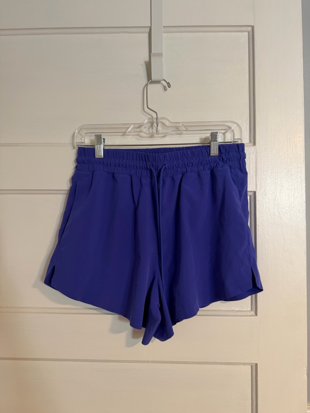 Athleta Small Women’s Athletic Shorts in Royal Purple Blue